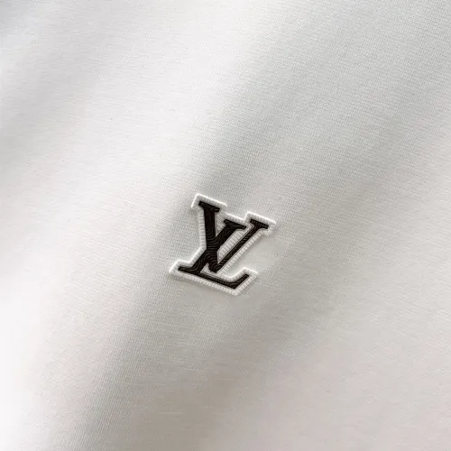 Replica Louis Vuitton LV T-Shirts Short Sleeved For Men #1473519 $48.00 USD for Wholesale