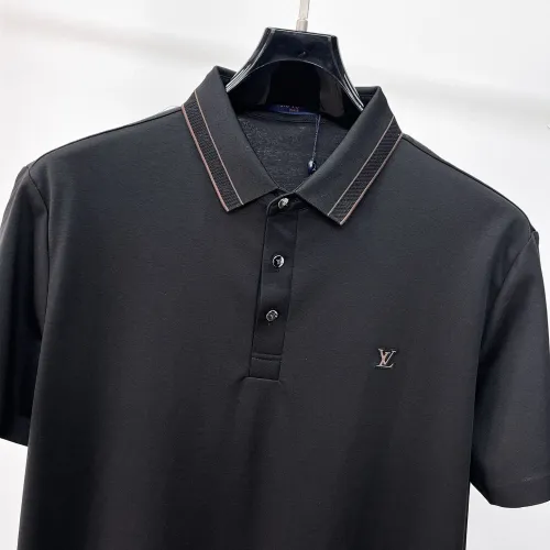 Replica Louis Vuitton LV T-Shirts Short Sleeved For Men #1473522 $48.00 USD for Wholesale
