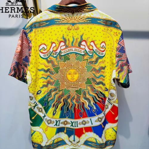 Replica Versace Tracksuits Short Sleeved For Men #1473529 $76.00 USD for Wholesale