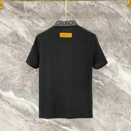 Replica Louis Vuitton LV T-Shirts Short Sleeved For Men #1473600 $45.00 USD for Wholesale
