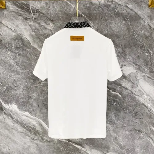 Replica Louis Vuitton LV T-Shirts Short Sleeved For Men #1473601 $45.00 USD for Wholesale