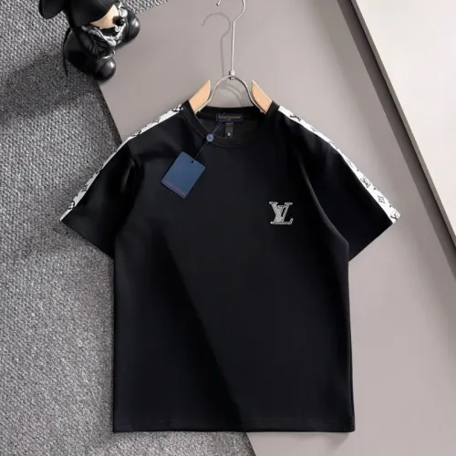 Replica Louis Vuitton LV Tracksuits Short Sleeved For Men #1473648 $64.00 USD for Wholesale