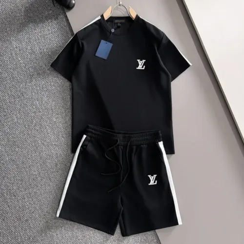 Wholesale Louis Vuitton LV Tracksuits Short Sleeved For Men #1473651 $64.00 USD, Wholesale Quality Replica Louis Vuitton LV Tracksuits