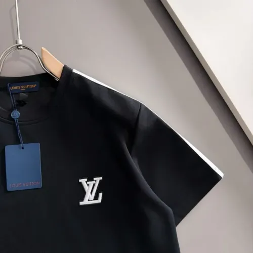 Replica Louis Vuitton LV Tracksuits Short Sleeved For Men #1473651 $64.00 USD for Wholesale