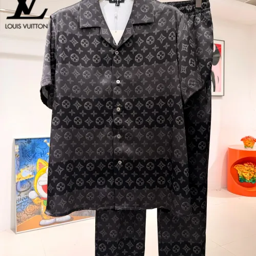 Wholesale Louis Vuitton LV Tracksuits Short Sleeved For Men #1473677 $85.00 USD, Wholesale Quality Replica Louis Vuitton LV Tracksuits