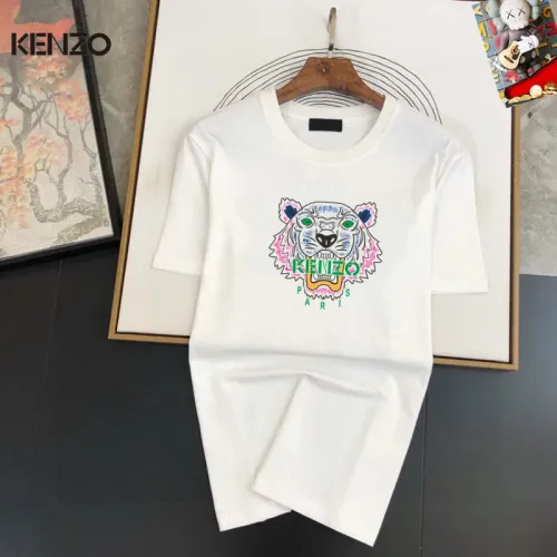 Replica Kenzo Tracksuits Short Sleeved For Men #1473964 $48.00 USD for Wholesale