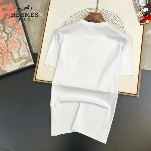 Replica Hermes T-Shirts Short Sleeved For Unisex #1474105 $25.00 USD for Wholesale