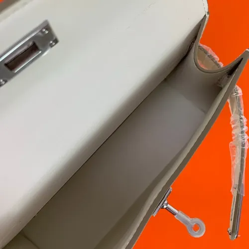 Replica Hermes AAA Quality Handbags For Women #1474315 $88.00 USD for Wholesale