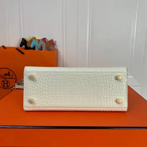 Replica Hermes AAA Quality Handbags For Women #1474359 $100.00 USD for Wholesale