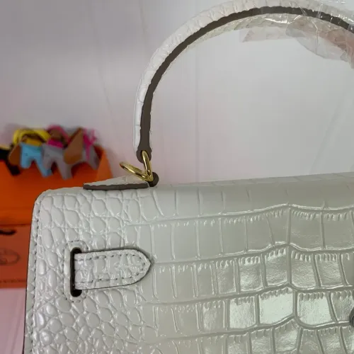 Replica Hermes AAA Quality Handbags For Women #1474359 $100.00 USD for Wholesale