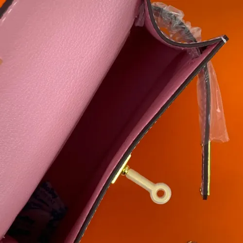 Replica Hermes AAA Quality Handbags For Women #1474600 $82.00 USD for Wholesale