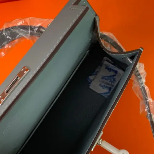 Replica Hermes AAA Quality Handbags For Women #1474616 $82.00 USD for Wholesale