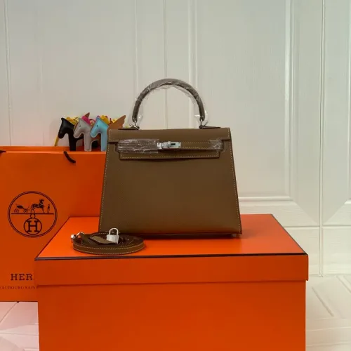 Wholesale Hermes AAA Quality Handbags For Women #1474667 $98.00 USD, Wholesale Quality Replica Hermes AAA Quality Handbags