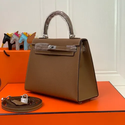 Replica Hermes AAA Quality Handbags For Women #1474667 $98.00 USD for Wholesale