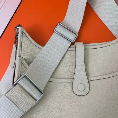 Replica Hermes AAA Quality Messenger Bags For Women #1474690 $98.00 USD for Wholesale