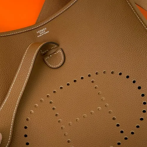 Replica Hermes AAA Quality Messenger Bags For Women #1474696 $98.00 USD for Wholesale