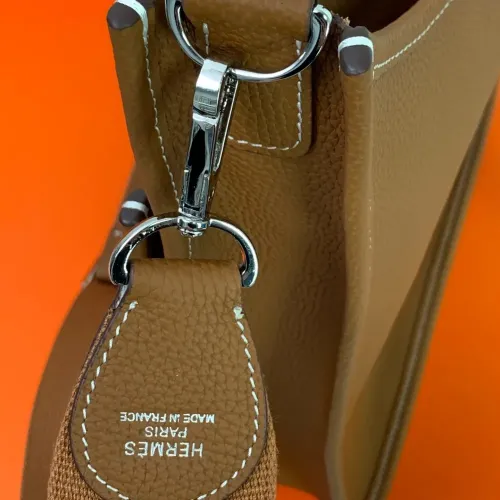 Replica Hermes AAA Quality Messenger Bags For Women #1474696 $98.00 USD for Wholesale