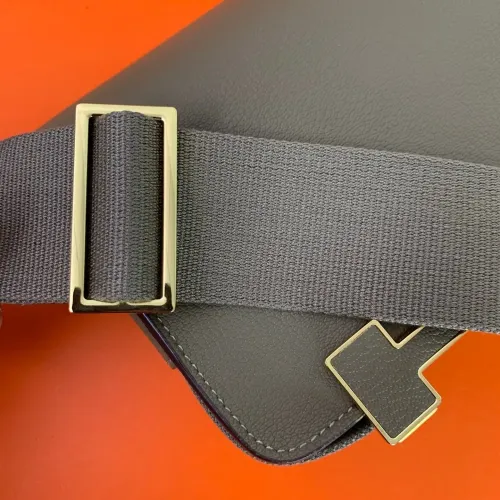 Replica Hermes AAA Quality Messenger Bags For Women #1474781 $108.00 USD for Wholesale
