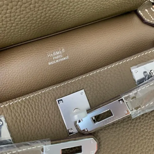 Replica Hermes AAA Quality Messenger Bags For Women #1474796 $115.00 USD for Wholesale