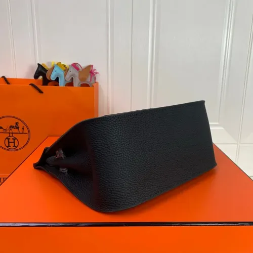 Replica Hermes AAA Quality Messenger Bags For Women #1474797 $115.00 USD for Wholesale