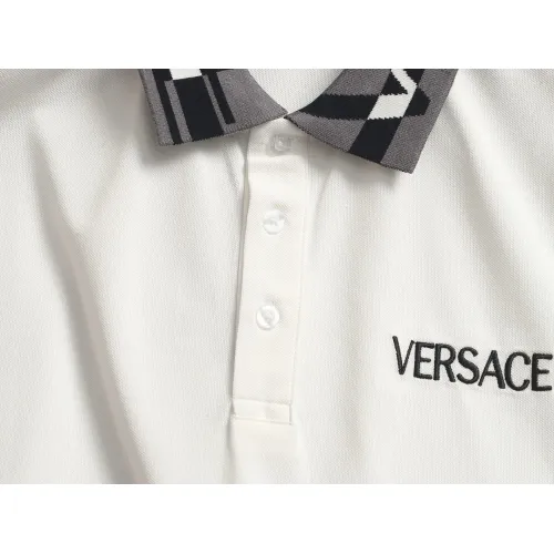 Replica Versace T-Shirts Short Sleeved For Men #1475395 $48.00 USD for Wholesale
