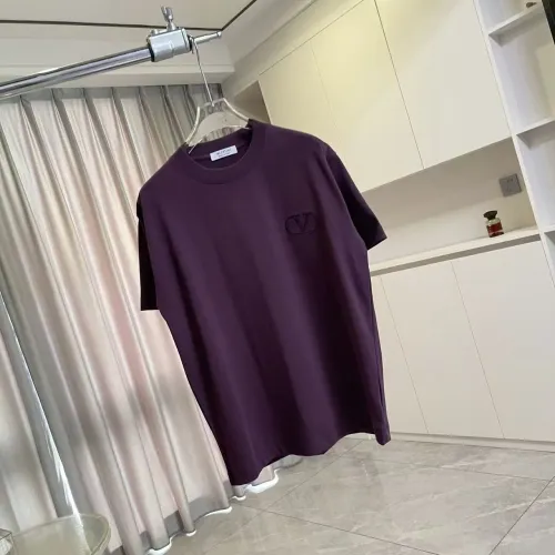 Wholesale Valentino T-Shirts Short Sleeved For Unisex #1475517 $45.00 USD, Wholesale Quality Replica Valentino T-Shirts
