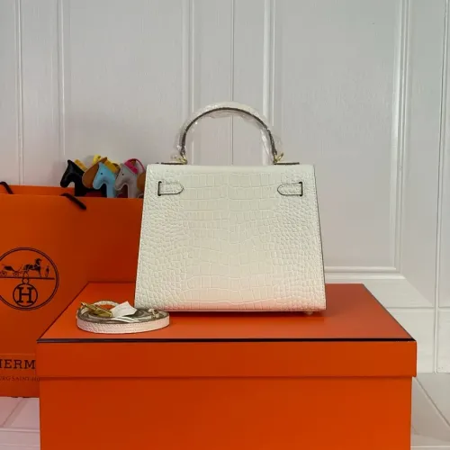 Replica Hermes AAA Quality Handbags For Women #1476413 $100.00 USD for Wholesale
