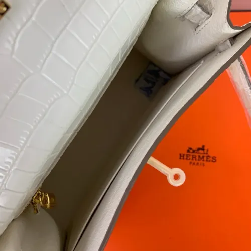 Replica Hermes AAA Quality Handbags For Women #1476413 $100.00 USD for Wholesale