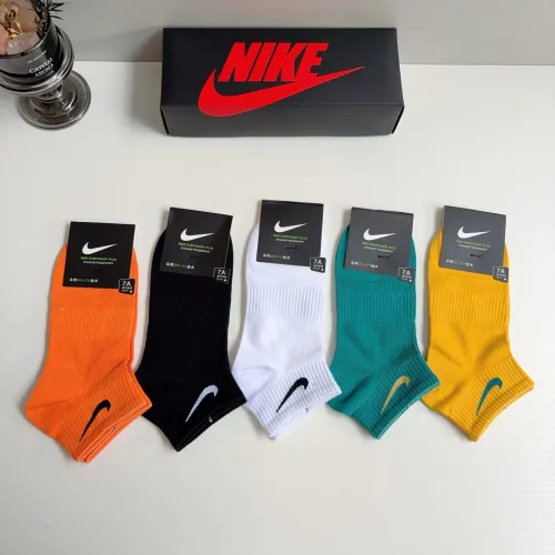 Replica Nike Socks #1476526 $27.00 USD for Wholesale