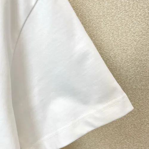 Replica Louis Vuitton LV T-Shirts Short Sleeved For Unisex #1477207 $56.00 USD for Wholesale