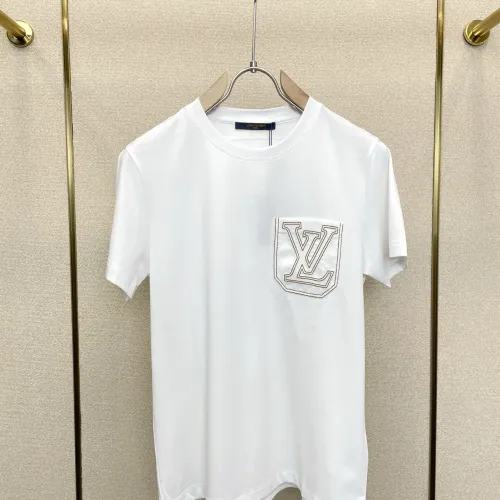 Wholesale Louis Vuitton LV T-Shirts Short Sleeved For Men #1477216 $64.00 USD, Wholesale Quality Replica Louis Vuitton LV T-Shirts