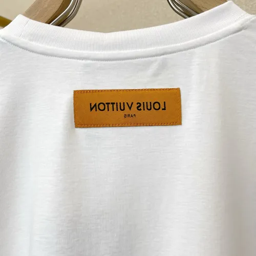 Replica Louis Vuitton LV T-Shirts Short Sleeved For Men #1477216 $64.00 USD for Wholesale