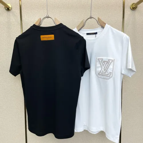 Replica Louis Vuitton LV T-Shirts Short Sleeved For Men #1477217 $64.00 USD for Wholesale