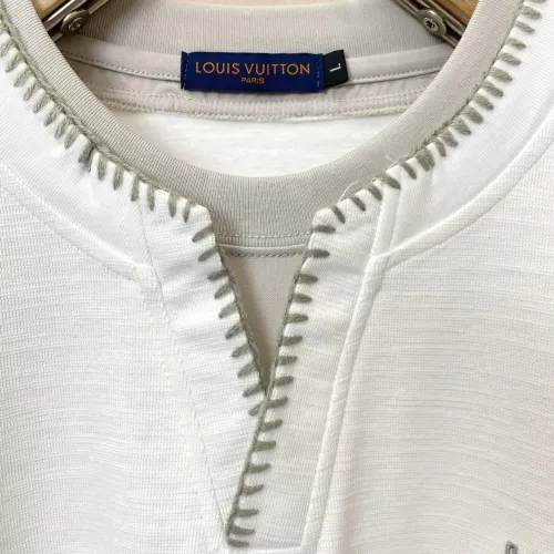 Replica Louis Vuitton LV T-Shirts Short Sleeved For Men #1477262 $76.00 USD for Wholesale