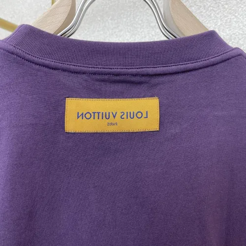 Replica Louis Vuitton LV T-Shirts Short Sleeved For Unisex #1477316 $60.00 USD for Wholesale