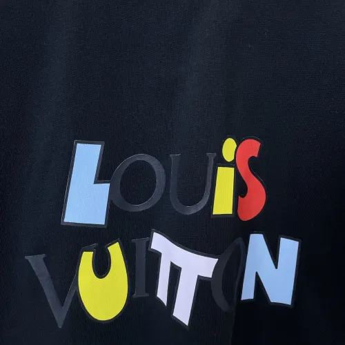 Replica Louis Vuitton LV T-Shirts Short Sleeved For Men #1477374 $72.00 USD for Wholesale