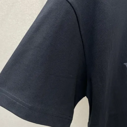 Replica Louis Vuitton LV T-Shirts Short Sleeved For Men #1477374 $72.00 USD for Wholesale