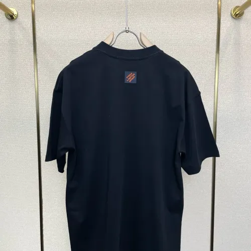 Replica Louis Vuitton LV T-Shirts Short Sleeved For Unisex #1477400 $52.00 USD for Wholesale