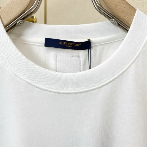 Replica Louis Vuitton LV T-Shirts Short Sleeved For Unisex #1477425 $72.00 USD for Wholesale