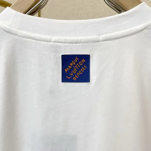 Replica Louis Vuitton LV T-Shirts Short Sleeved For Unisex #1477425 $72.00 USD for Wholesale
