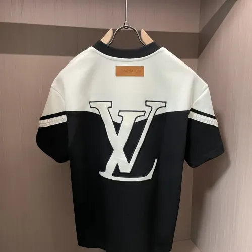 Replica Louis Vuitton LV Tracksuits Short Sleeved For Men #1477474 $122.00 USD for Wholesale