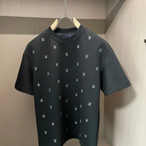 Replica Louis Vuitton LV Tracksuits Short Sleeved For Men #1477479 $122.00 USD for Wholesale