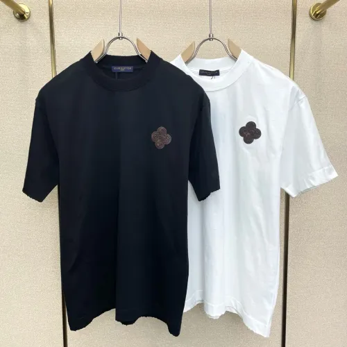 Replica Louis Vuitton LV T-Shirts Short Sleeved For Men #1477531 $80.00 USD for Wholesale