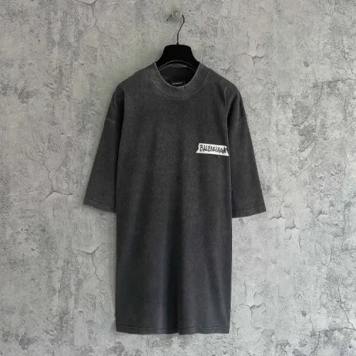 Wholesale Balenciaga T-Shirts Short Sleeved For Unisex #1478404 $42.00 USD, Wholesale Quality Replica Balenciaga T-Shirts