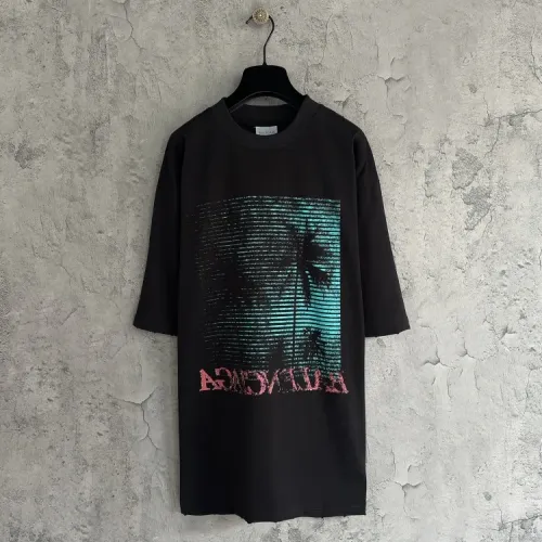 Wholesale Balenciaga T-Shirts Short Sleeved For Unisex #1478410 $41.00 USD, Wholesale Quality Replica Balenciaga T-Shirts