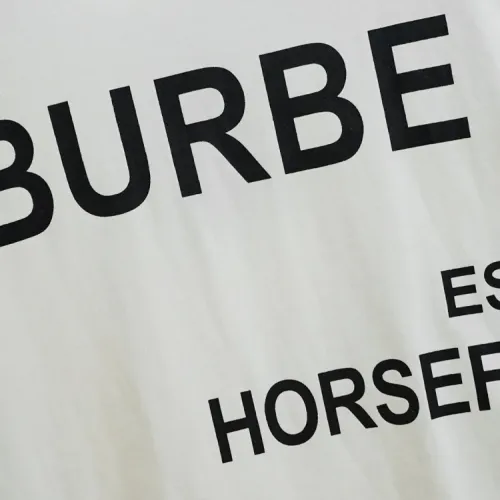 Replica Burberry T-Shirts Short Sleeved For Unisex #1478484 $42.00 USD for Wholesale