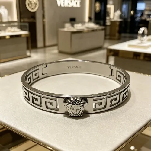 Wholesale Versace Bracelets #1478587 $42.00 USD, Wholesale Quality Replica Versace Bracelets