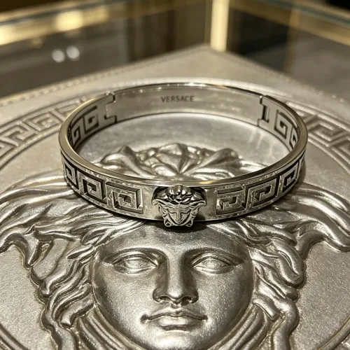 Replica Versace Bracelets #1478587 $42.00 USD for Wholesale