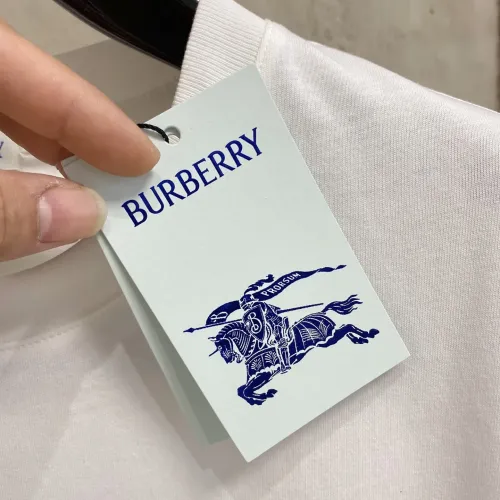 Replica Burberry T-Shirts Short Sleeved For Unisex #1480281 $52.00 USD for Wholesale