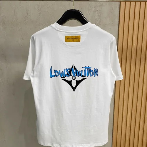 Replica Louis Vuitton LV T-Shirts Short Sleeved For Unisex #1480297 $52.00 USD for Wholesale